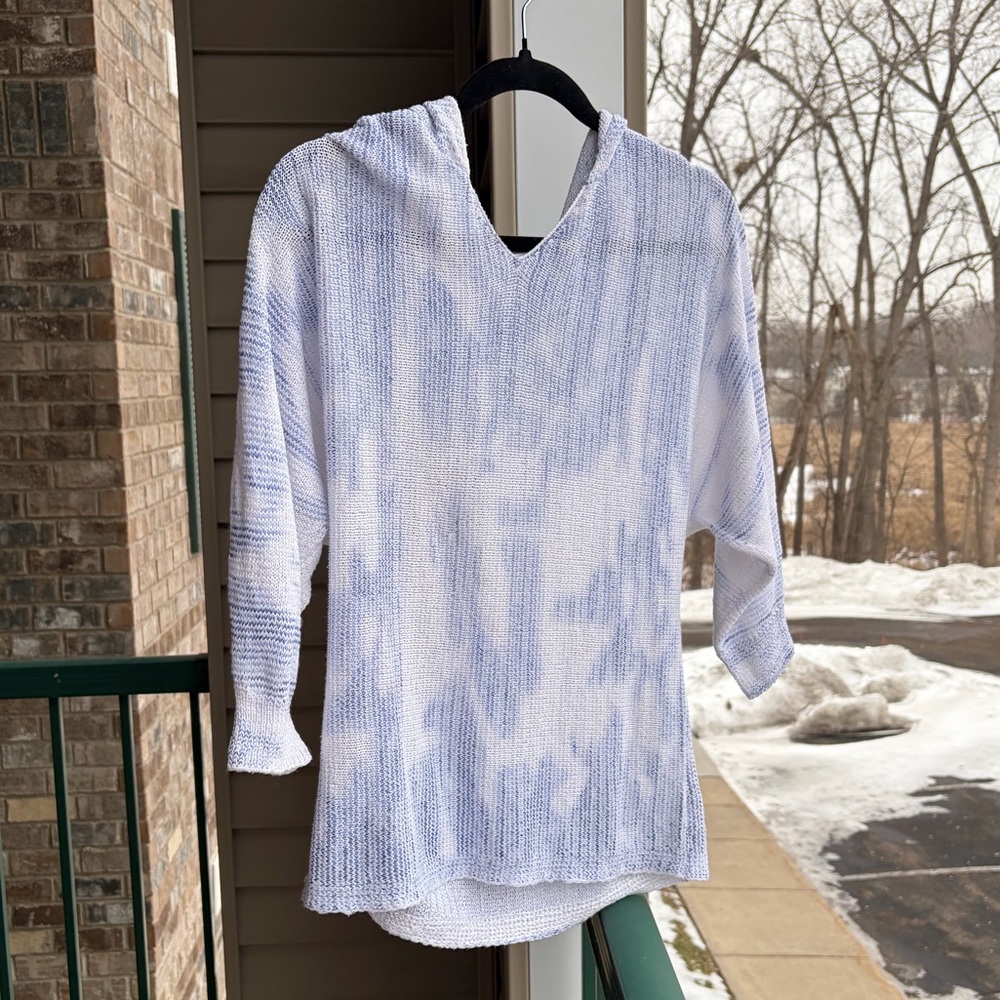 🆕 Sioni BlueWhite Open Knit Hoodie Sweater Size M Lightweight Sheer Pullover Top - Picture 3 of 13